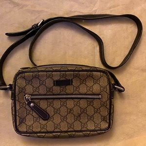 Authentic Gucci crossbody or shoulder bag.
